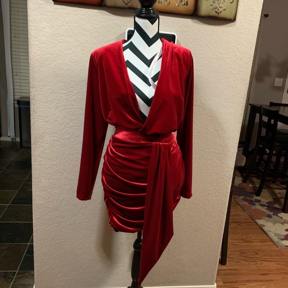 House of CB Dresses & Skirts - House of CB Farrah Dress Red Sz L+